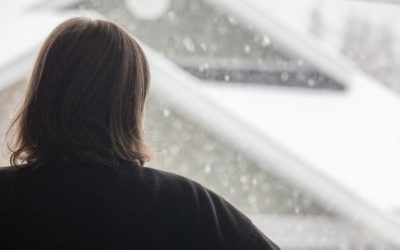 6 Tips and Tricks for Fighting Seasonal Depression and Maintaining a Healthy Mindset